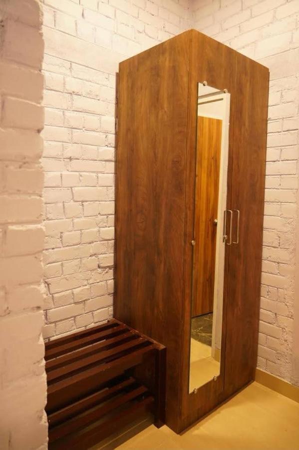 Brick Field Hotel Varanasi Exterior photo